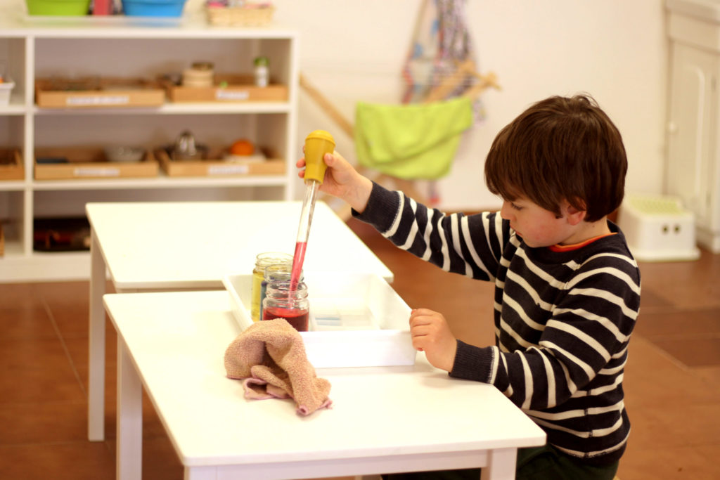 El aprendizaje vivencial forma parte de la metodología Montessori